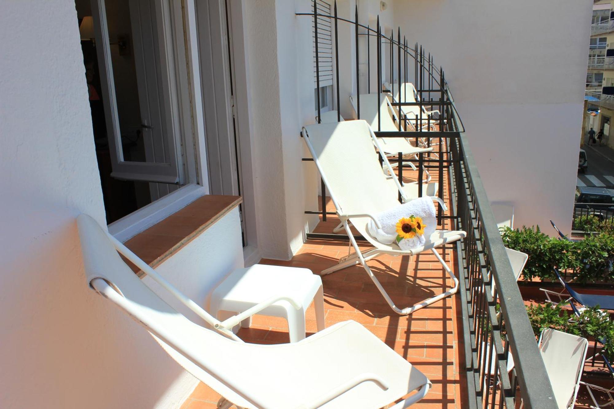 Rvhotels Avenida Tossa de Mar Exterior foto