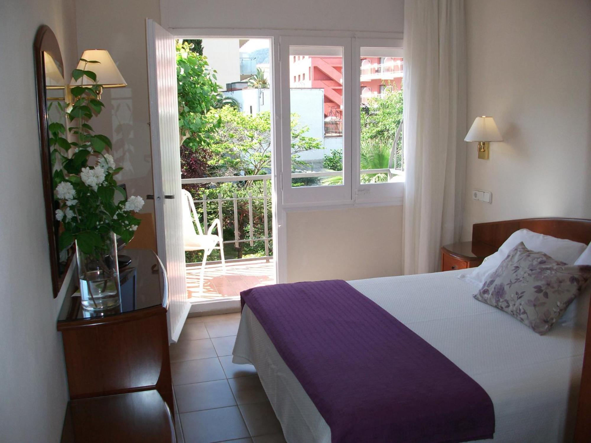 Rvhotels Avenida Tossa de Mar Exterior foto