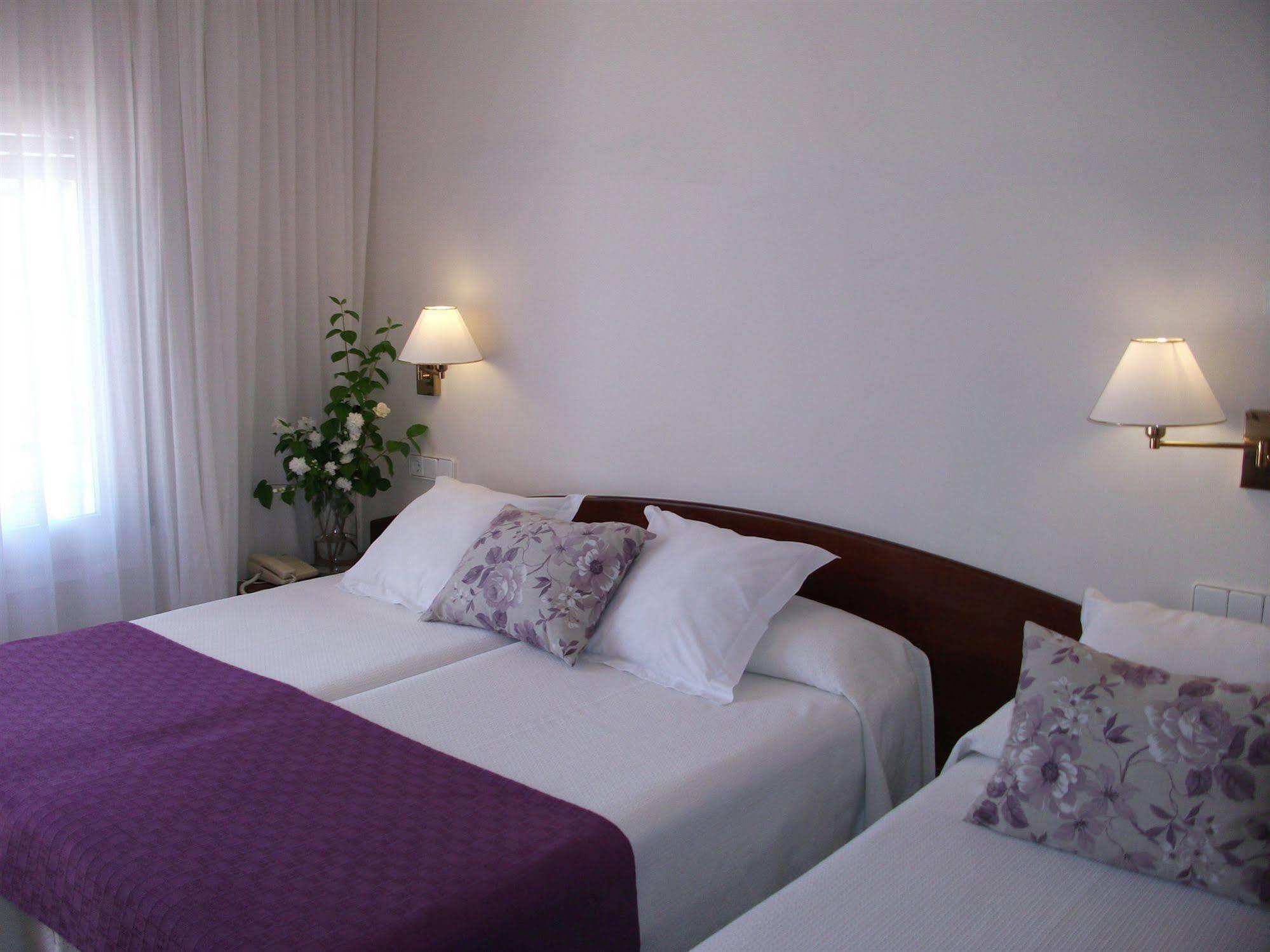 Rvhotels Avenida Tossa de Mar Exterior foto